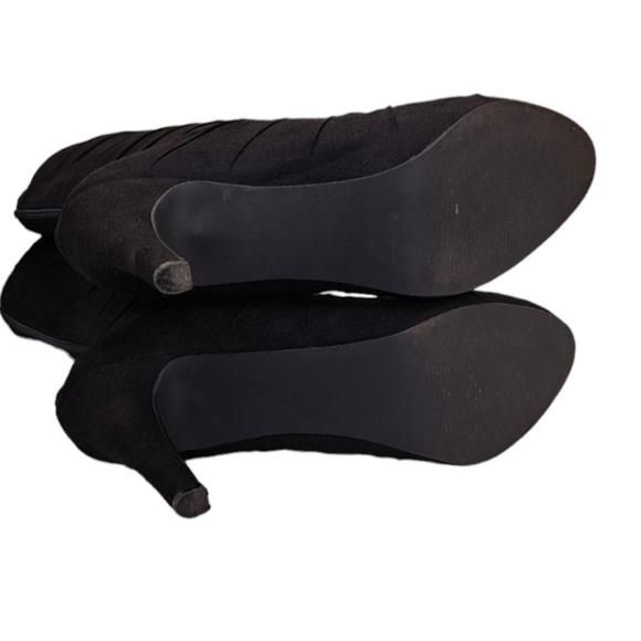 Velvet Heart Faux Suede Black Calf Women's Boots 8.5M - Picture 9 of 14